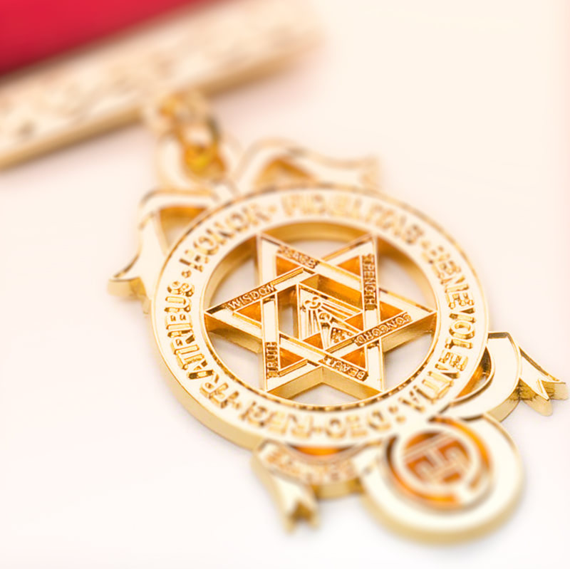 Helvetia Grand Officer-width=200%_height=200%