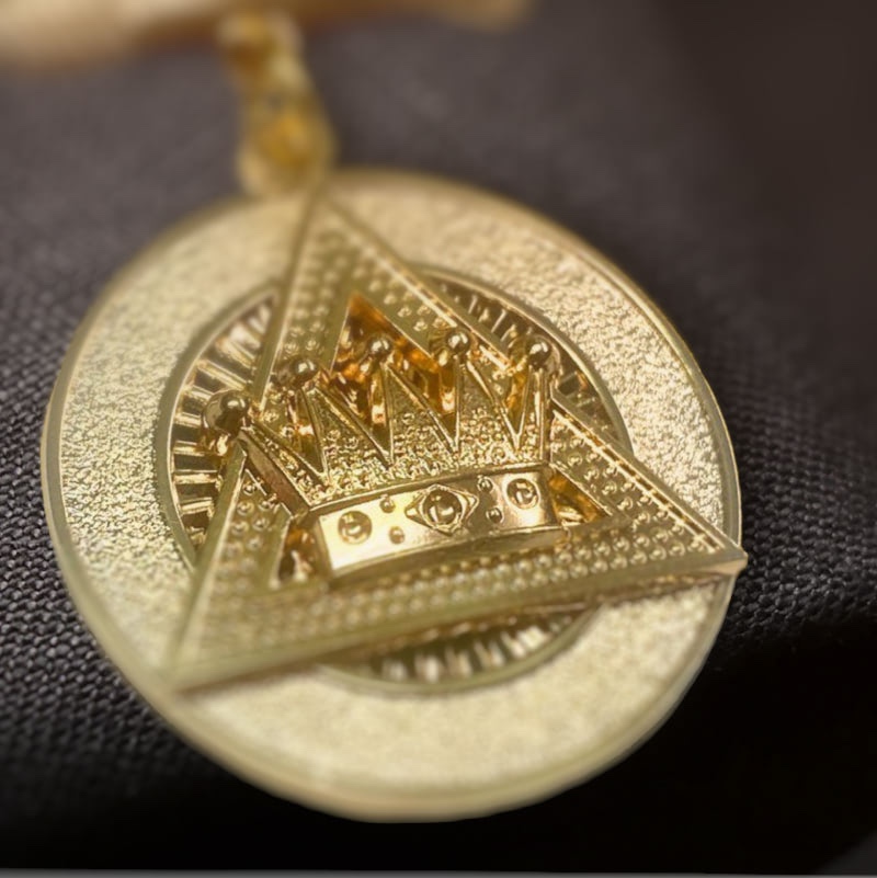 Helvetia Grand Officer-width=200%_height=200%